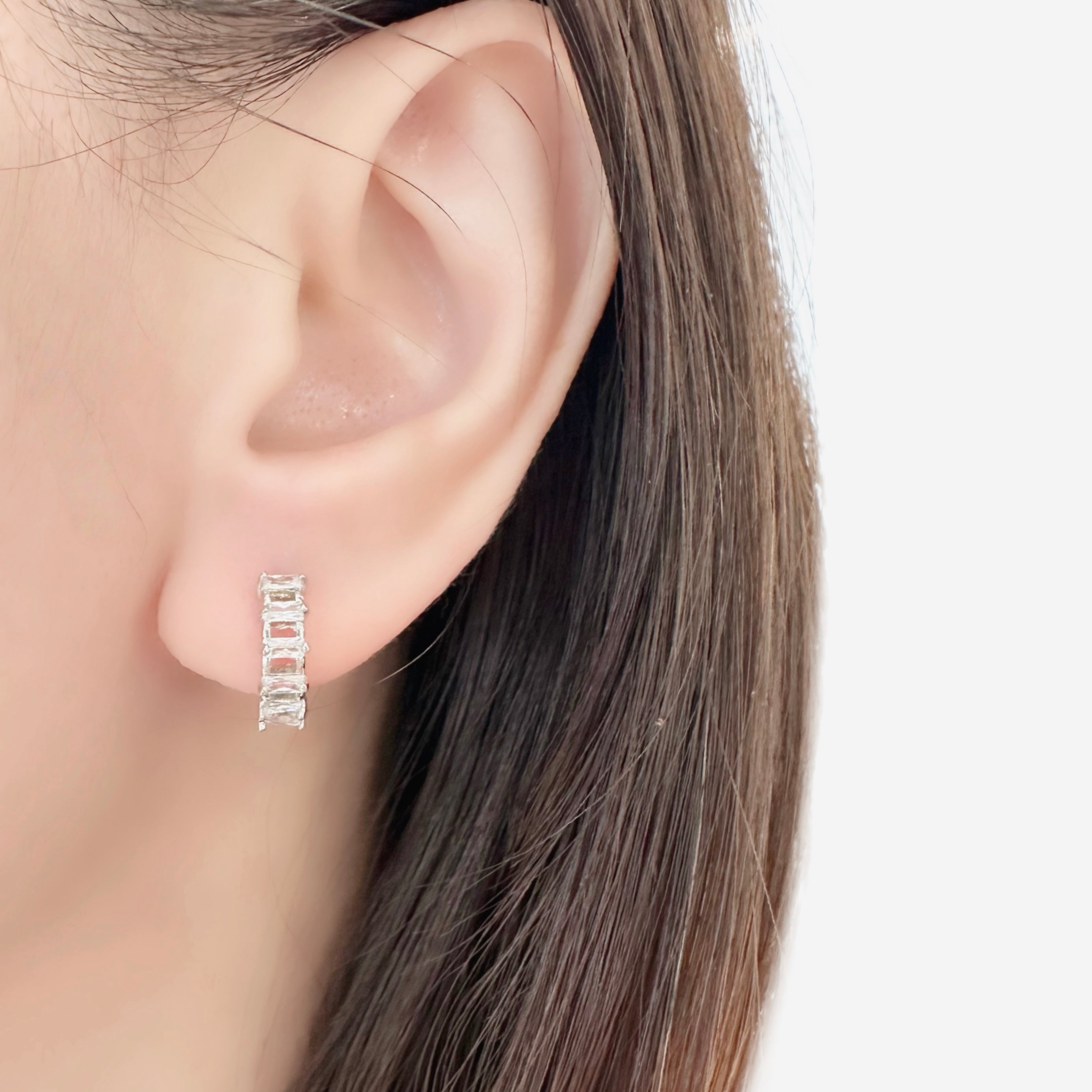 korean earrings bracelet jewellery Malaysia necklace korean jewellery rings earrings malaysia korean style earrings jewellery accessories hypoallergenic earrings ear cuff huggies silver necklace made in korea jewelry fashion jewellery malaysia earrings online shop malaysia Gift idea Gift for her Made in Korea Cubic Zirconia 925 Sterling Silver No Piercing Dainty Minimalist Daily wear Bestie Korean Anting Cincin Clip on 韩国耳环 韩国发饰 韩国饰品 hypoallergenic birthday gift set bridesmaid aurelia atelier
