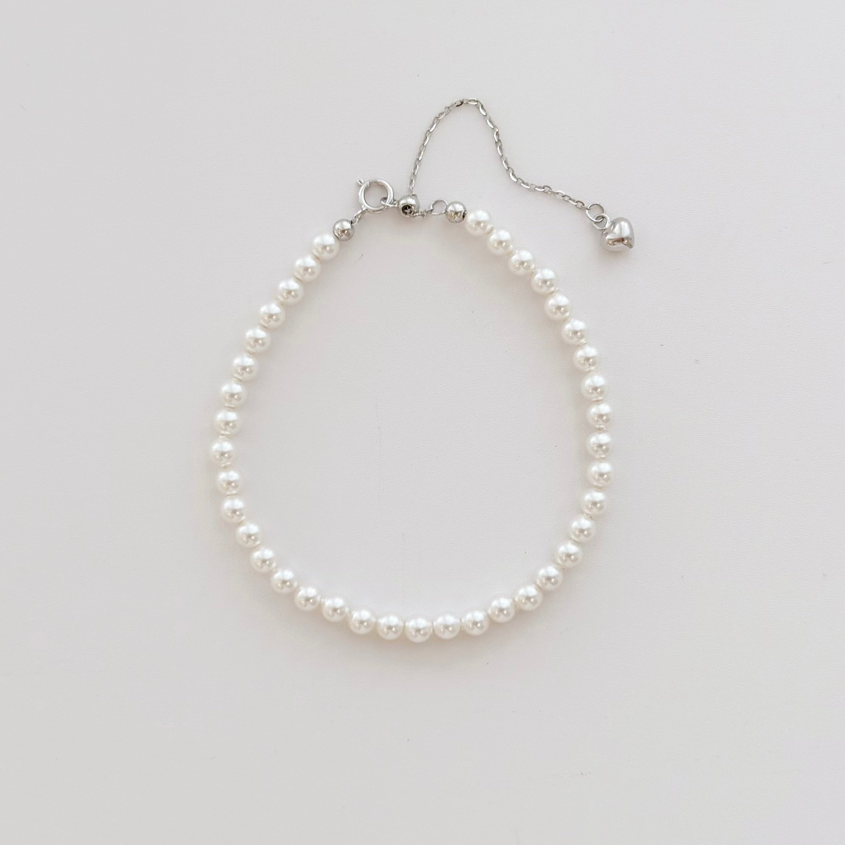 Swarovski pearl necklace pearl jewelry set Timeless Swarovski bracelet Pearl Handcrafted pearl jewelry Luxurious Swarovski pearls bracelet Swarovski pearl accessories freshwater pearl bracelet Pearl necklace Pearl bracelet Swarovski crystal pearl Korean jewelry Korean Jewelry Dainty Minimalist jewellery Malaysia Stainless steel 925 sterling silver S925 Cubic zirconia hypoallergenic magnetic birthday gift premium gift bridesmaid aurelia atelier pearl necklace malaysia pearl bracelet malaysia akoya pearl 