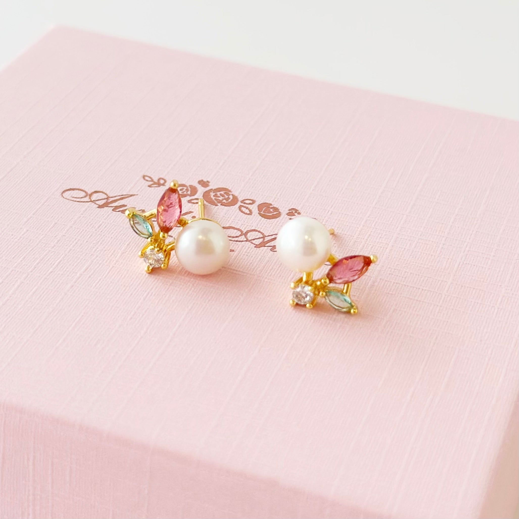 pearl earrings, dainty pearl bracelet, freshwater pearl necklace,  akoya pearl., handmade, sensitive skin, bridal, sterling silver, hypoallergenic, gift idea, seawater pearl, pearl neckace, keshi pearl, baroque pearl, mini pearl, 珍珠 淡水珍珠 ak pearl
海水珍珠 s925 cultural pearl present gift for her gift ideas pearl made in Malaysia south sea pearl 米珠 natural pearl mutiara Gift for her Dainty Delicate Minimalist everyday earrings everyday wear lustre near round mutiara  akoya mikimoto