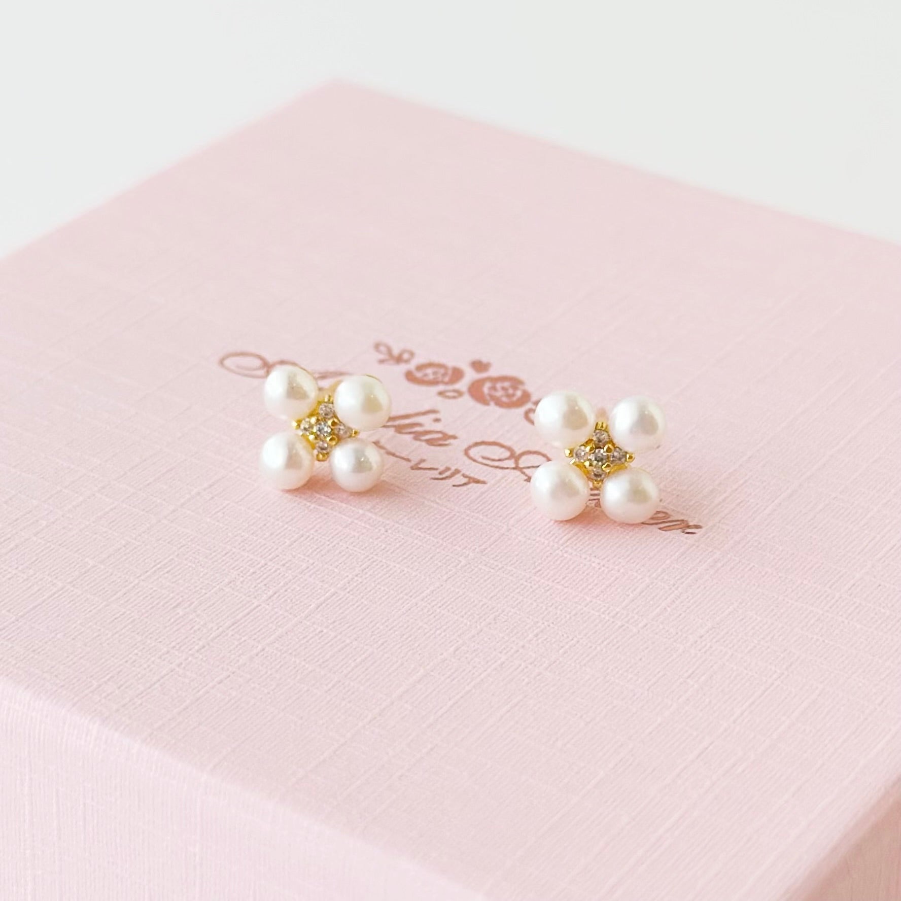 pearl earrings, dainty pearl bracelet, freshwater pearl necklace,  akoya pearl., handmade, sensitive skin, bridal, sterling silver, hypoallergenic, gift idea, seawater pearl, pearl neckace, keshi pearl, baroque pearl, mini pearl, 珍珠 淡水珍珠 ak pearl
海水珍珠 s925 cultural pearl present gift for her gift ideas pearl made in Malaysia south sea pearl 米珠 natural pearl mutiara Gift for her Dainty Delicate Minimalist everyday earrings everyday wear lustre near round mutiara  akoya mikimoto