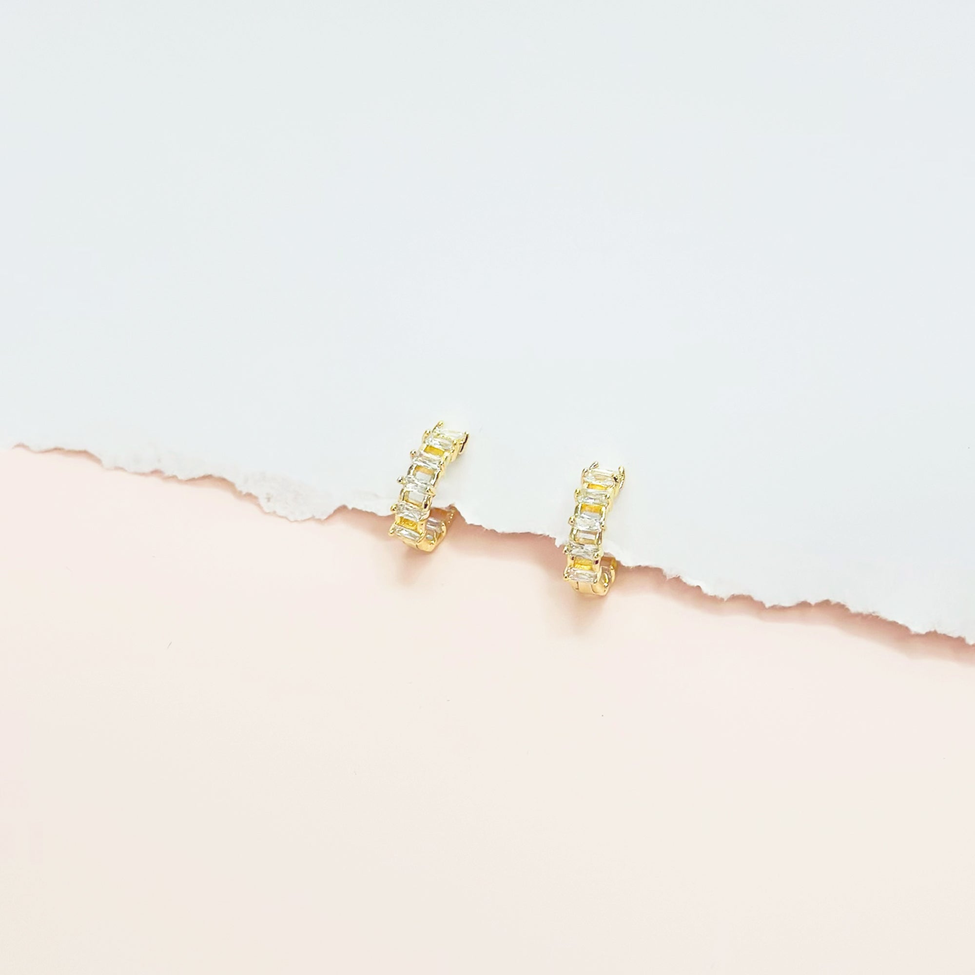 korean earrings bracelet jewellery Malaysia necklace korean jewellery rings earrings malaysia korean style earrings jewellery accessories hypoallergenic earrings ear cuff huggies silver necklace made in korea jewelry fashion jewellery malaysia earrings online shop malaysia Gift idea Gift for her Made in Korea Cubic Zirconia 925 Sterling Silver No Piercing Dainty Minimalist Daily wear Bestie Korean Anting Cincin Clip on 韩国耳环 韩国发饰 韩国饰品 hypoallergenic birthday gift set bridesmaid aurelia atelier
