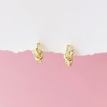 Gift set for her, hadiah untuk wanita, 送给她的礼物, bracelet, ring, necklace, earrings, korean earrings, made in korea, dainty jewellery, lazy girl jewellery, S925 silver, 925 sterling silver, huggie earrings, clip on, daily wear, cubic zirconia, bridesmaid gift, gift for her, Malaysia online shop, fashion jewellery, Korean jewellery accessories, sensitive skin, tahan karat, 适合日常佩戴, anting, rantai tangan, rantai leher, cincin, gift idea, no piercing, earrings malaysia, subang, Pearl, Freshwater pearl, 韩国发饰, 韩国饰品