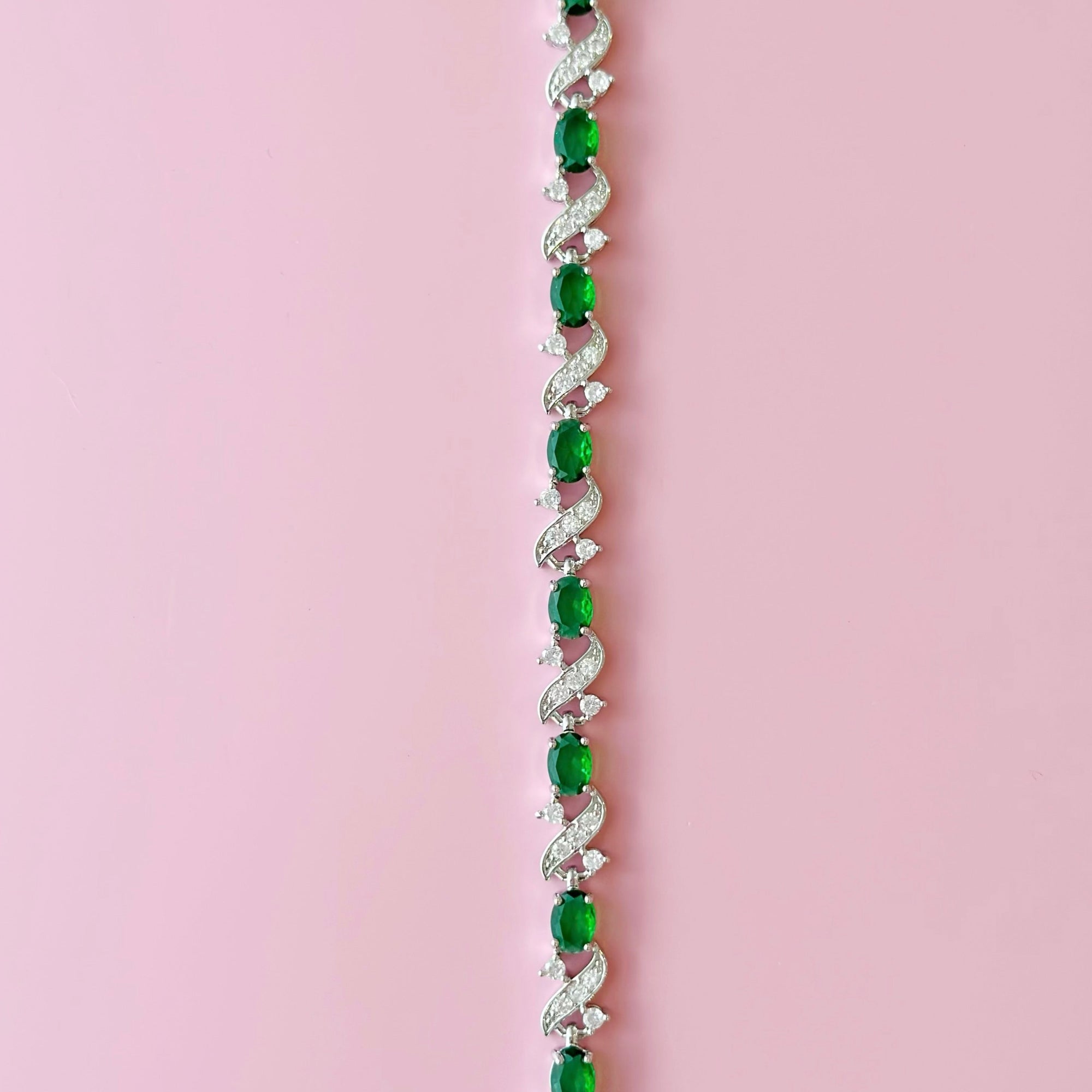 korean earrings bracelet jewellery Malaysia necklace korean jewellery rings earrings malaysia korean style earrings malaysia jewelry jewellery accessories hypoallergenic earrings ear cuff huggies silver necklace made in korea jewelry fashion jewellery malaysia earrings online shop malaysia Gift idea Gift for her Made in Korea Cubic Zirconia 925 Sterling Silver diamond bracelet Jewelry Dainty Minimalist Bestie anting 925 silver Dainty Daily wear Gift tennis gelang tangan 钻石手链

网球手链

经典钻石网球手链

闪耀钻石手链

精致钻石手链 