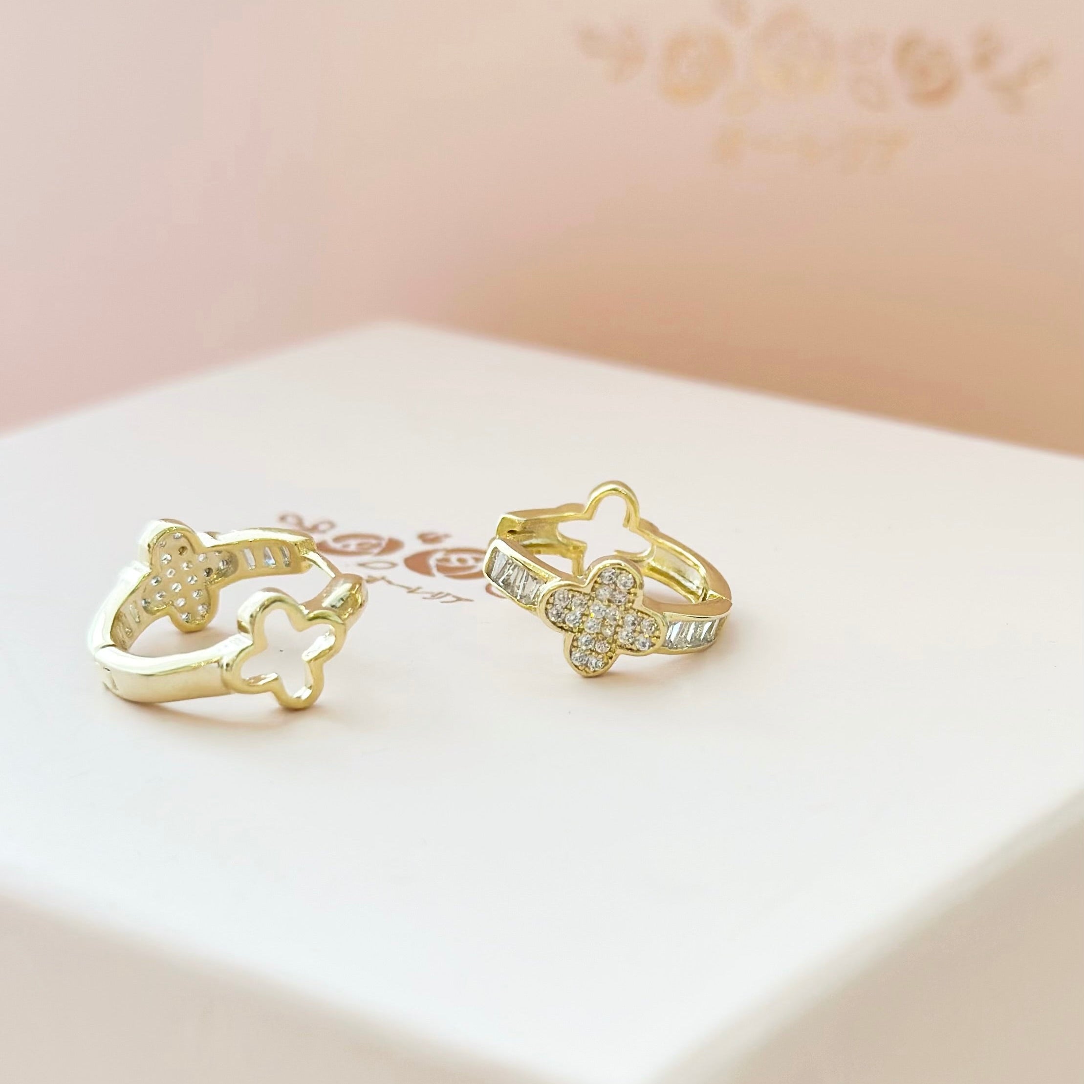 korean earrings bracelet jewellery Malaysia necklace korean jewellery rings earrings malaysia korean style earrings jewellery accessories hypoallergenic earrings ear cuff huggies silver necklace made in korea jewelry fashion jewellery malaysia earrings online shop malaysia Gift idea Gift for her Made in Korea Cubic Zirconia 925 Sterling Silver No Piercing Dainty Minimalist Daily wear Bestie Korean Anting Cincin Clip on 韩国耳环 韩国发饰 韩国饰品 hypoallergenic birthday gift set bridesmaid aurelia atelier