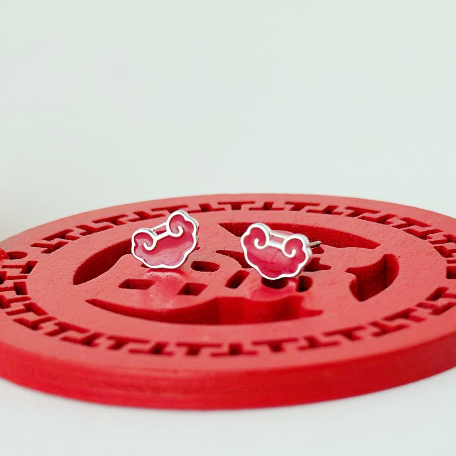 Gift set for her / hadiah untuk wanita / 送给她的礼物。Perfect for best friend / sahabat baik / 最好的朋友。Includes beloved earrings, bracelet, and ring / 心爱的耳环、手链和戒指。Made in Korea / 制造于韩国 / buatan Korea. Dainty jewellery / 简约精致首饰 / barang kemas halus. 925 sterling silver / 925纯银 / perak tulen 925. Anti-tarnish / 防氧化 / tahan karat. Suitable for daily wear / 适合日常佩戴 / sesuai untuk dipakai setiap hari. 平安锁, cny earrings 新年