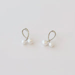 pearl earrings, dainty pearl bracelet, freshwater pearl necklace,  akoya pearl., handmade, sensitive skin, bridal, sterling silver, hypoallergenic, gift idea, seawater pearl, pearl neckace, keshi pearl, baroque pearl, mini pearl, 珍珠 淡水珍珠 ak pearl
海水珍珠 s925 cultural pear present gift for her gift ideas pearl made in Malaysia south sea pearl 米珠 natural pearl mutiara Gift for her Dainty Delicate Minimalist everyday earrings everyday wear lustre near round