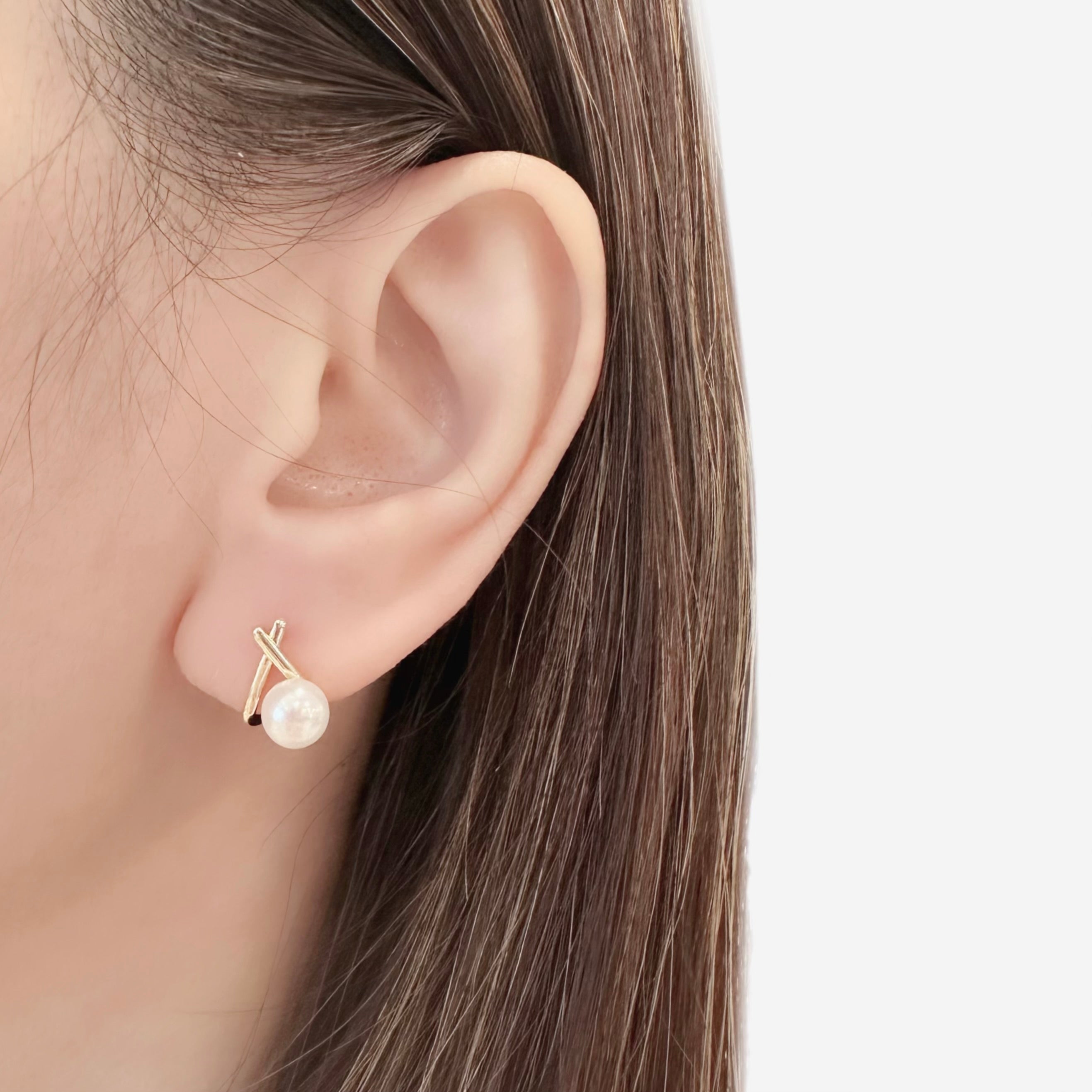 pearl earrings, dainty pearl bracelet, freshwater pearl necklace,  akoya pearl., handmade, sensitive skin, bridal, sterling silver, hypoallergenic, gift idea, seawater pearl, pearl neckace, keshi pearl, baroque pearl, mini pearl, 珍珠 淡水珍珠 ak pearl
海水珍珠 s925 cultural pearl present gift for her gift ideas pearl made in Malaysia south sea pearl 米珠 natural pearl mutiara Gift for her Dainty Delicate Minimalist everyday earrings everyday wear lustre near round mutiara  akoya mikimoto