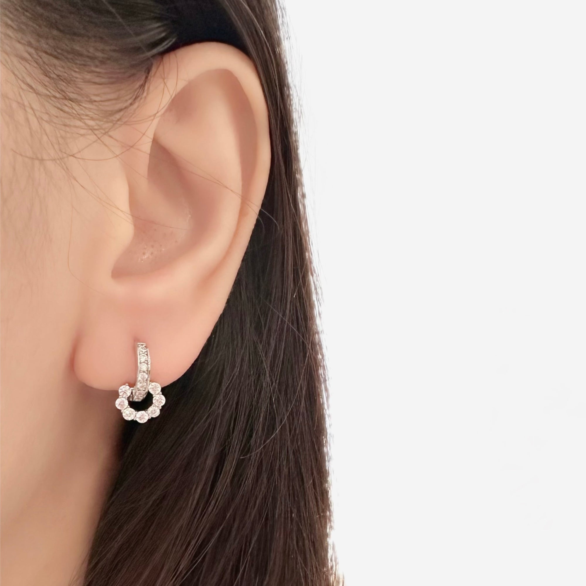 Gift set for her, hadiah untuk wanita, 送给她的礼物, bracelet, ring, necklace, earrings, korean earrings, made in korea, dainty jewellery, lazy girl jewellery, S925 silver, 925 sterling silver, huggie earrings, clip on, daily wear, cubic zirconia, bridesmaid gift, gift for her, Malaysia online shop, fashion jewellery, Korean jewellery accessories, sensitive skin, tahan karat, 适合日常佩戴, anting, rantai tangan, rantai leher, cincin, gift idea, no piercing, earrings malaysia, subang, Pearl, Freshwater pearl, 韩国发饰, 韩国饰品