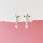 Gift set for her, hadiah untuk wanita, 送给她的礼物, bracelet, ring, necklace, earrings, korean earrings, made in korea, dainty jewellery, lazy girl jewellery, S925 silver, 925 sterling silver, huggie earrings, clip on, daily wear, cubic zirconia, bridesmaid gift, gift for her, Malaysia online shop, fashion jewellery, Korean jewellery accessories, sensitive skin, tahan karat, 适合日常佩戴, anting, rantai tangan, rantai leher, cincin, gift idea, no piercing, earrings malaysia, subang, Pearl, Freshwater pearl, 韩国发饰, 韩国饰品