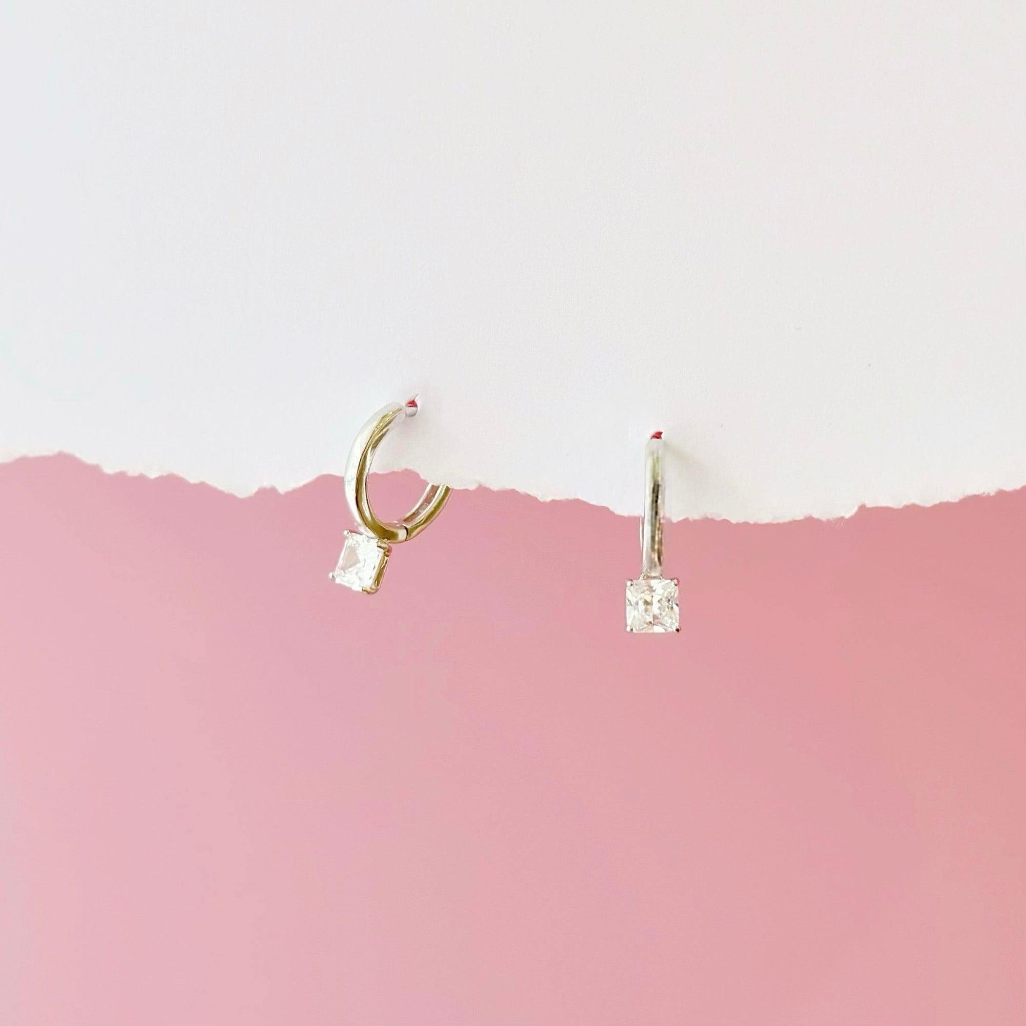 Gift set for her, hadiah untuk wanita, 送给她的礼物, bracelet, ring, necklace, earrings, korean earrings, made in korea, dainty jewellery, lazy girl jewellery, S925 silver, 925 sterling silver, huggie earrings, clip on, daily wear, cubic zirconia, bridesmaid gift, gift for her, Malaysia online shop, fashion jewellery, Korean jewellery accessories, sensitive skin, tahan karat, 适合日常佩戴, anting, rantai tangan, rantai leher, cincin, gift idea, no piercing, earrings malaysia, subang, Pearl, Freshwater pearl, 韩国发饰, 韩国饰品