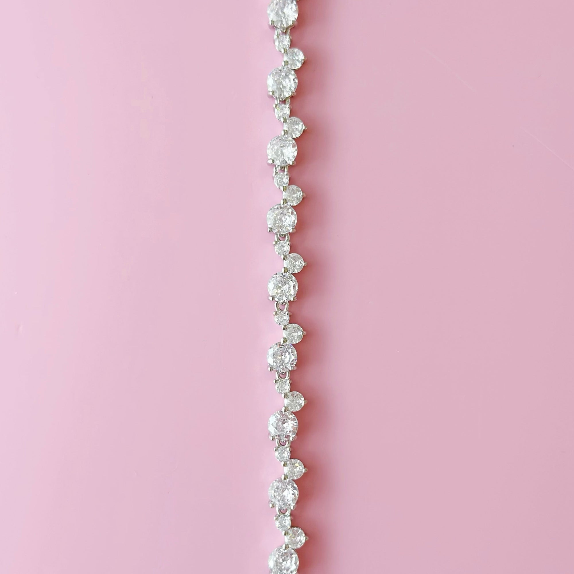 korean earrings bracelet jewellery Malaysia necklace korean jewellery rings earrings malaysia korean style earrings malaysia jewelry jewellery accessories hypoallergenic earrings ear cuff huggies silver necklace made in korea jewelry fashion jewellery malaysia earrings online shop malaysia Gift idea Gift for her Made in Korea Cubic Zirconia 925 Sterling Silver diamond bracelet Jewelry Dainty Minimalist Bestie anting 925 silver Dainty Daily wear Gift tennis gelang tangan 钻石手链

网球手链

经典钻石网球手链

闪耀钻石手链

精致钻石手链 