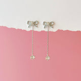 Gift set for her, hadiah untuk wanita, 送给她的礼物, bracelet, ring, necklace, earrings, korean earrings, made in korea, dainty jewellery, lazy girl jewellery, S925 silver, 925 sterling silver, huggie earrings, clip on, daily wear, cubic zirconia, bridesmaid gift, gift for her, Malaysia online shop, fashion jewellery, Korean jewellery accessories, sensitive skin, tahan karat, 适合日常佩戴, anting, rantai tangan, rantai leher, cincin, gift idea, no piercing, earrings malaysia, subang, Pearl, Freshwater pearl, 韩国发饰, 韩国饰品