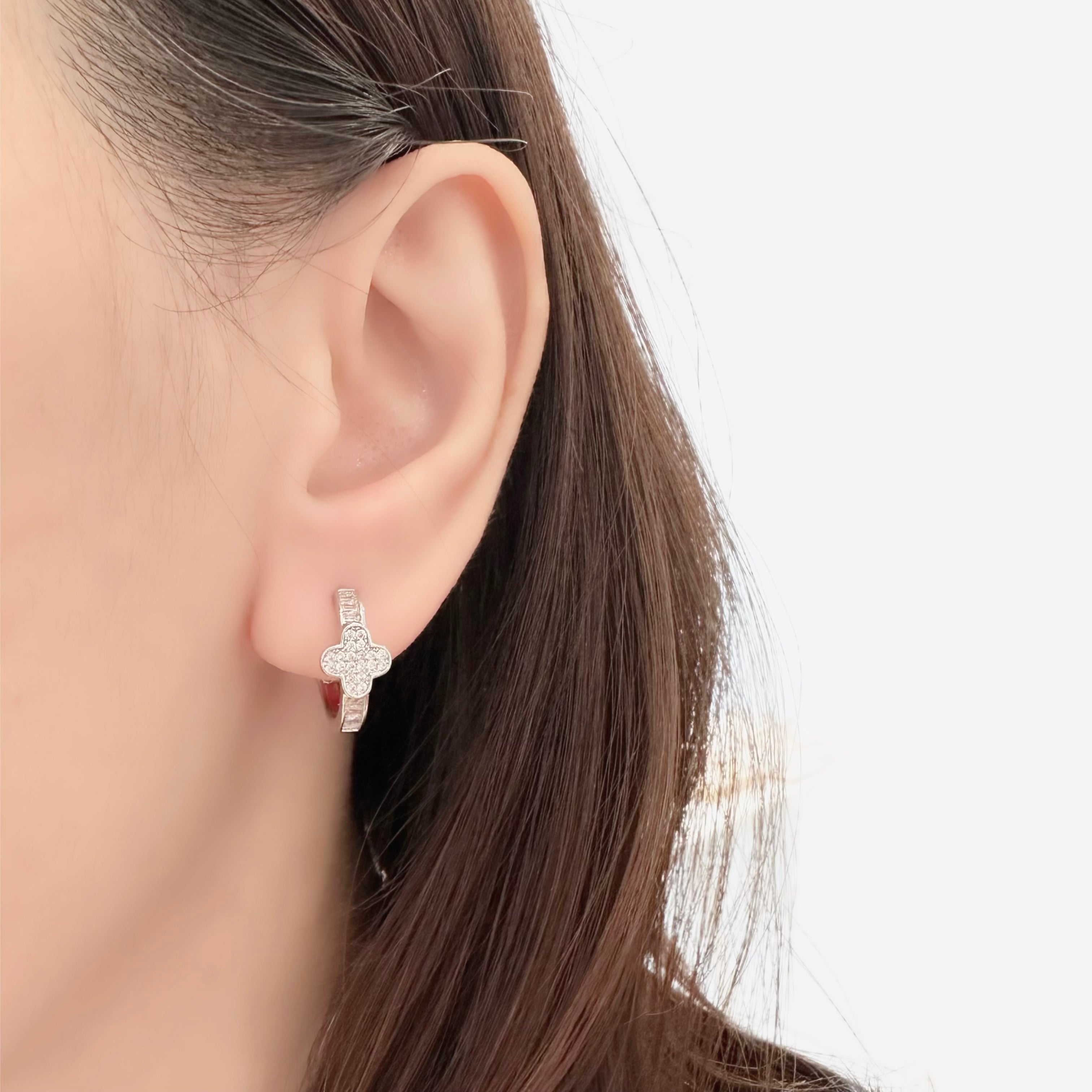 korean earrings bracelet jewellery Malaysia necklace korean jewellery rings earrings malaysia korean style earrings jewellery accessories hypoallergenic earrings ear cuff huggies silver necklace made in korea jewelry fashion jewellery malaysia earrings online shop malaysia Gift idea Gift for her Made in Korea Cubic Zirconia 925 Sterling Silver No Piercing Dainty Minimalist Daily wear Bestie Korean Anting Cincin Clip on 韩国耳环 韩国发饰 韩国饰品 hypoallergenic birthday gift set bridesmaid aurelia atelier