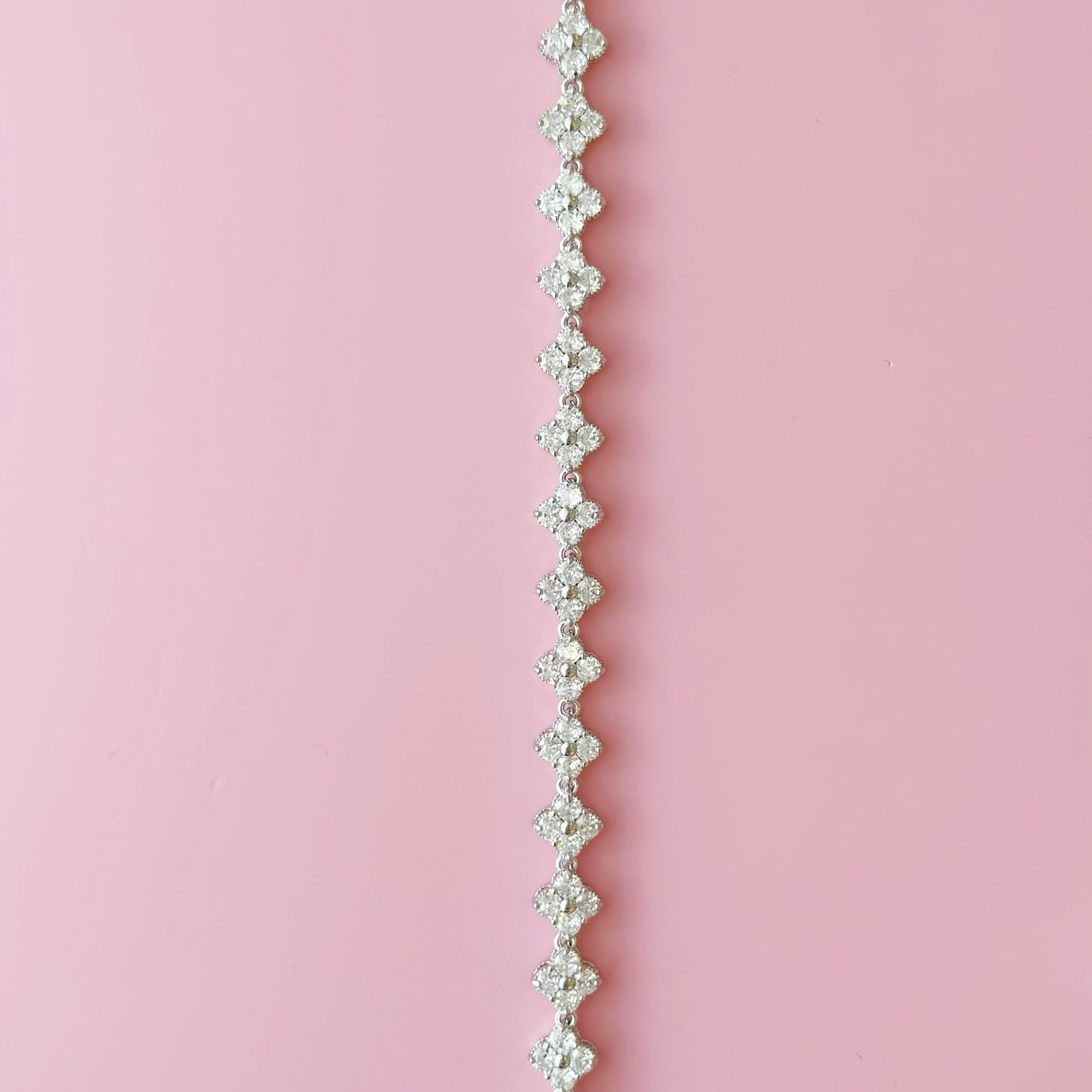 korean earrings bracelet jewellery Malaysia necklace korean jewellery rings earrings malaysia korean style earrings malaysia jewelry jewellery accessories hypoallergenic earrings ear cuff huggies silver necklace made in korea jewelry fashion jewellery malaysia earrings online shop malaysia Gift idea Gift for her Made in Korea Cubic Zirconia 925 Sterling Silver diamond bracelet Jewelry Dainty Minimalist Bestie anting 925 silver Dainty Daily wear Gift tennis gelang tangan 钻石手链

网球手链

经典钻石网球手链

闪耀钻石手链

精致钻石手链 