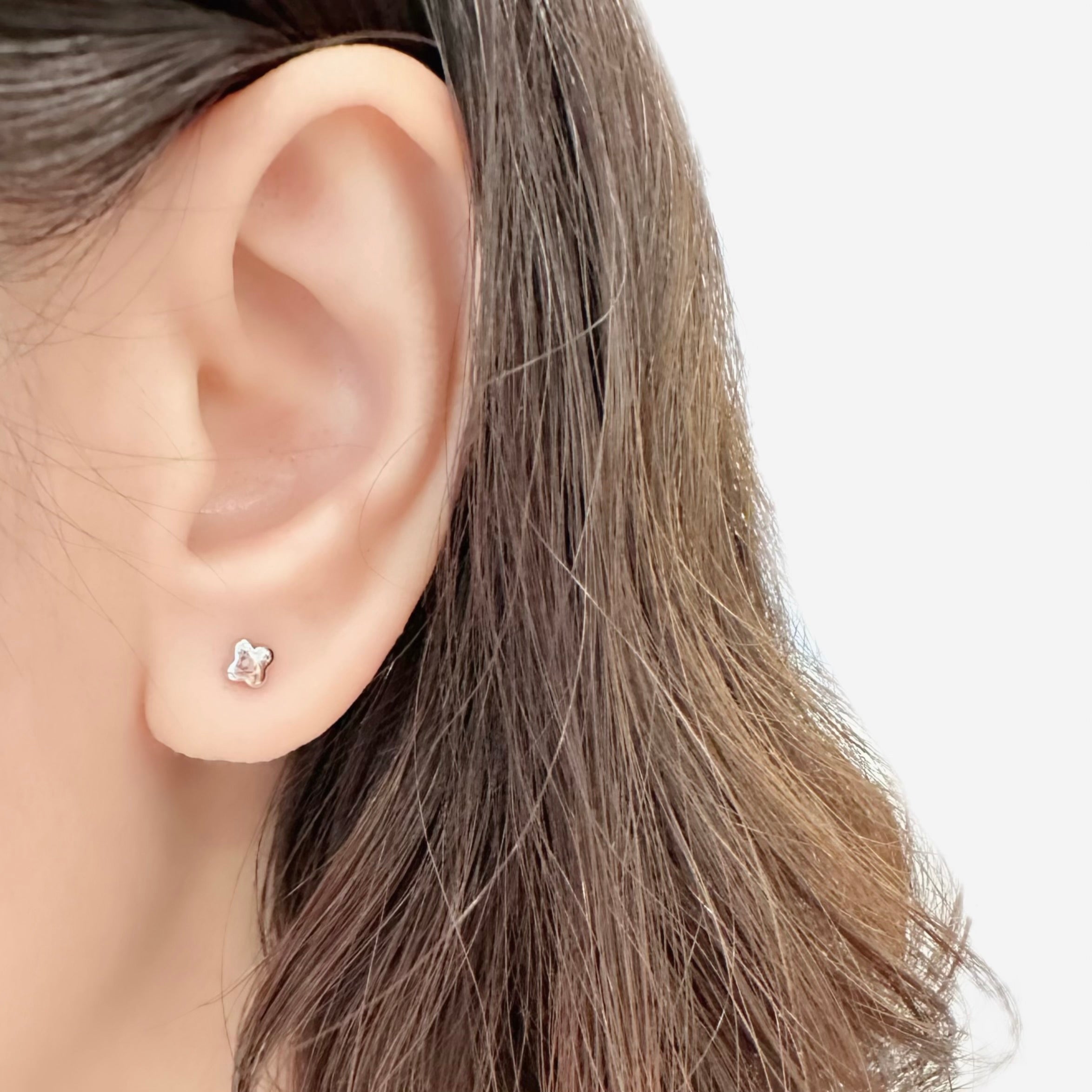 Rose Gold Made in Korea Earrings Korean Anting Cubic Zirconia Bride Bridal Dinner 925 Sterling Silver Fashion Costume Jewellery Online Malaysia Shopping Trendy No Piercing Special Perfect Gift From Heart For Your Loved One Accessory Gift for her Rose Gold Korea Made Earrings Korean Jewellery Jewelry Local Brand in Malaysia Cubic Zirconia Dainty Delicate Minimalist Jewellery Jewelry Bride Clip On Earrings Silver Christmas Gift Set Xmas Silver ANTI TARNISH DAILY SHOWER present gift for her gift ideas