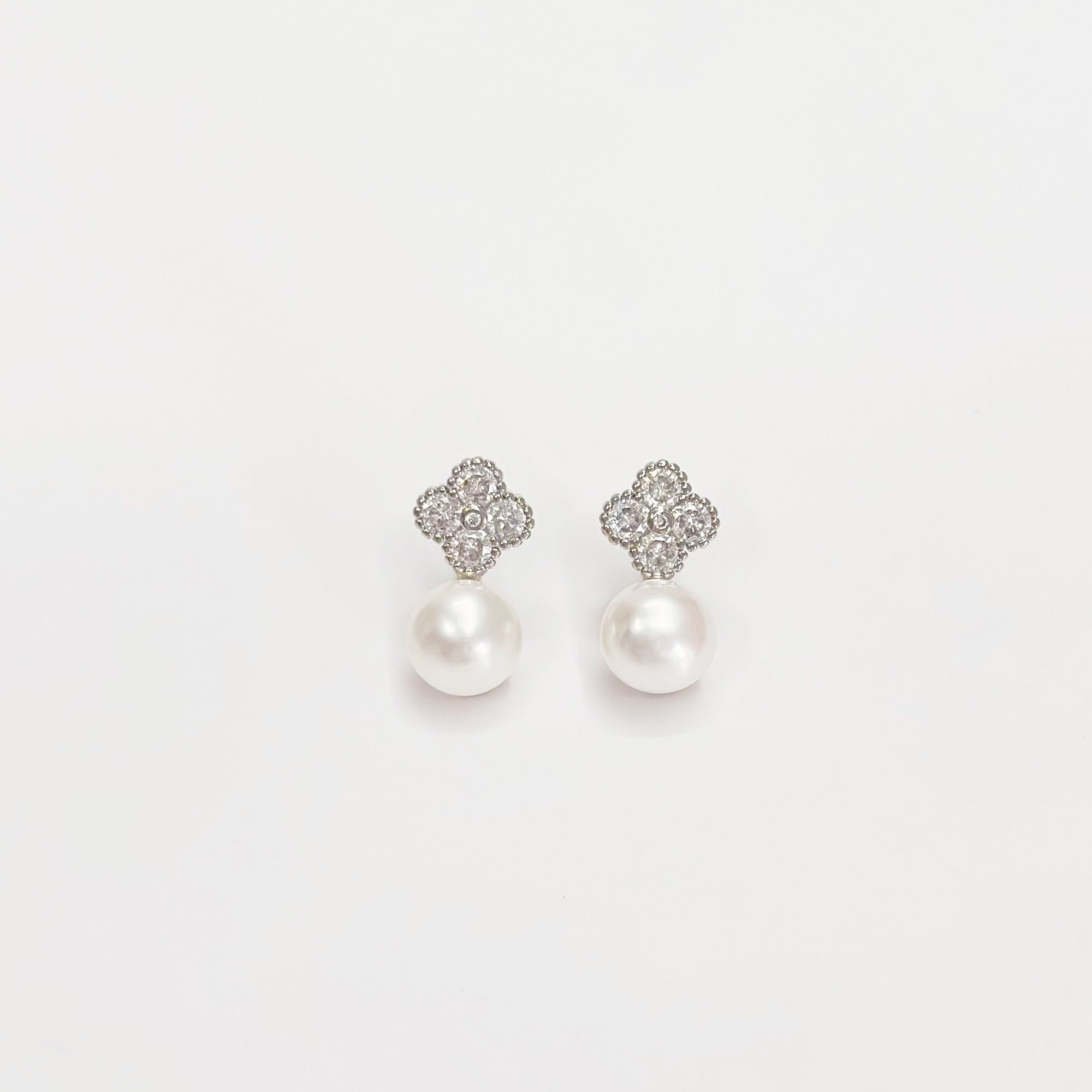 pearl earrings, dainty pearl bracelet, freshwater pearl necklace,  akoya pearl., handmade, sensitive skin, bridal, sterling silver, hypoallergenic, gift idea, seawater pearl, pearl neckace, keshi pearl, baroque pearl, mini pearl, 珍珠 淡水珍珠 ak pearl
海水珍珠 s925 cultural pear present gift for her gift ideas pearl made in Malaysia south sea pearl 米珠 natural pearl mutiara Gift for her Dainty Delicate Minimalist everyday earrings everyday wear lustre near round