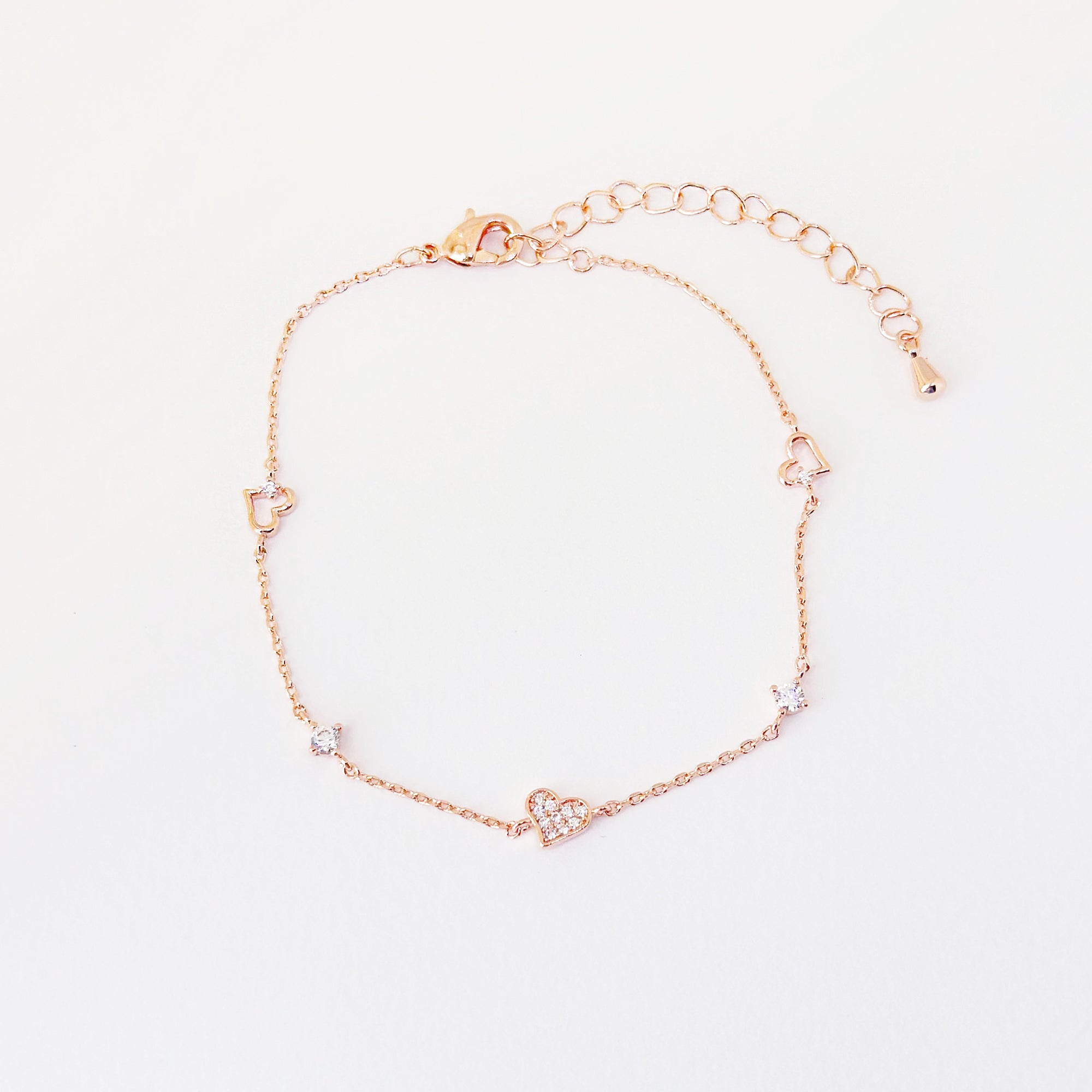 korean earrings bracelet jewellery Malaysia necklace korean jewellery rings earrings malaysia korean style earrings jewellery accessories hypoallergenic earrings ear cuff huggies silver necklace made in korea jewelry fashion jewellery malaysia earrings online shop malaysia Gift idea Gift for her Made in Korea  Cubic Zirconia 925 Sterling Silver  No Piercing Dainty Minimalist Daily wear Bestie Korean Anting Cincin Clip on 韩国耳环 韩国发饰 韩国饰品 hypoallergenic  birthday gift set bridesmaid aurelia atelier VAN CLEEF