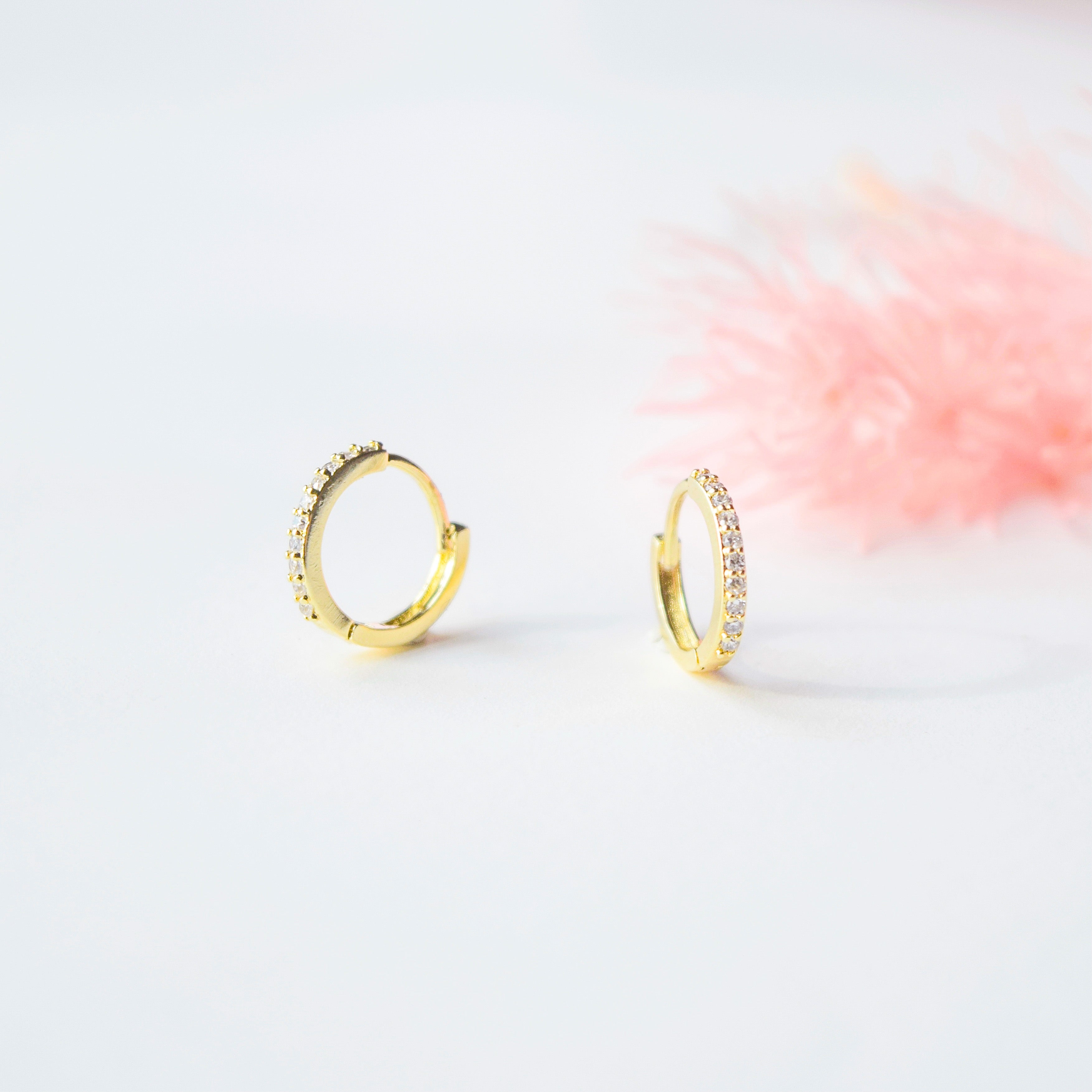 korean earrings bracelet jewellery Malaysia necklace korean jewellery rings earrings malaysia korean style earrings jewellery accessories hypoallergenic earrings ear cuff huggies silver necklace made in korea jewelry fashion jewellery malaysia earrings online shop malaysia Gift idea Gift for her Made in Korea Cubic Zirconia 925 Sterling Silver No Piercing Dainty Minimalist Daily wear Bestie Korean Anting Cincin Clip on 韩国耳环 韩国发饰 韩国饰品 hypoallergenic birthday gift set bridesmaid aurelia atelier